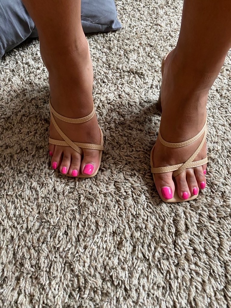 devin warr recommends sexy ebony feet gallery pic