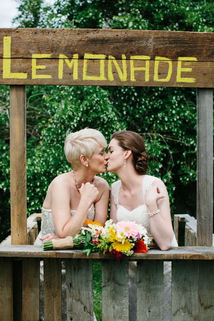 casey schofield add lesbian kissing booth photo