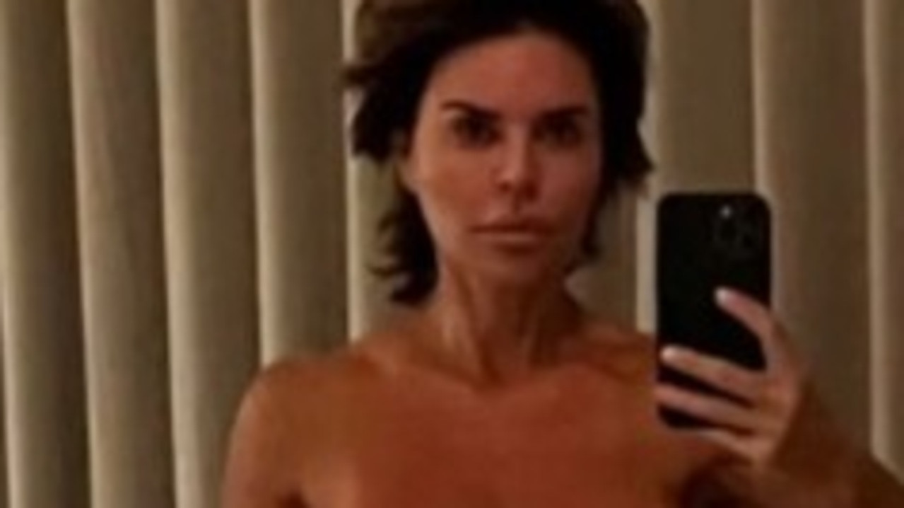 ayellet tal recommends lisa rinna nude pictures pic