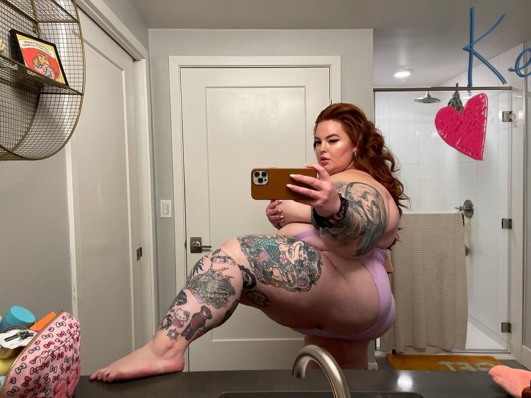 atie siti recommends tess holliday nude photos pic