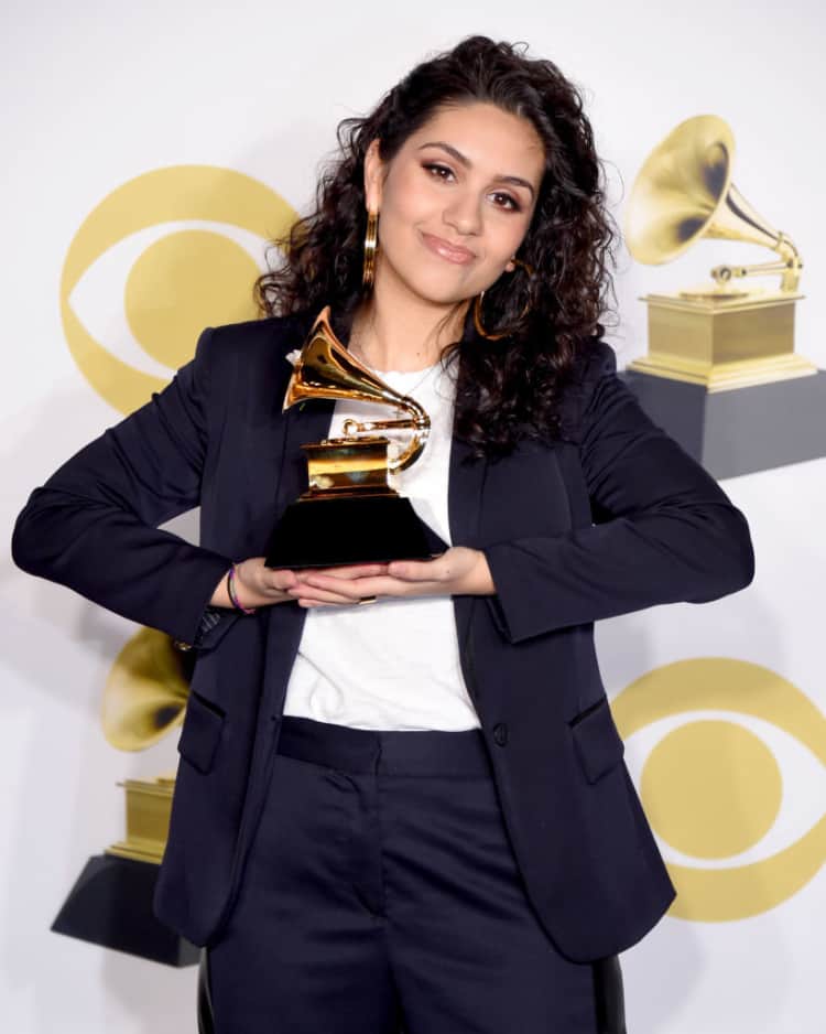 Best of Alessia cara leaked