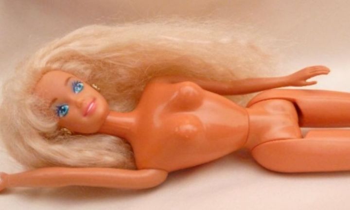 Barbie Doll With Vagina dgn bntng