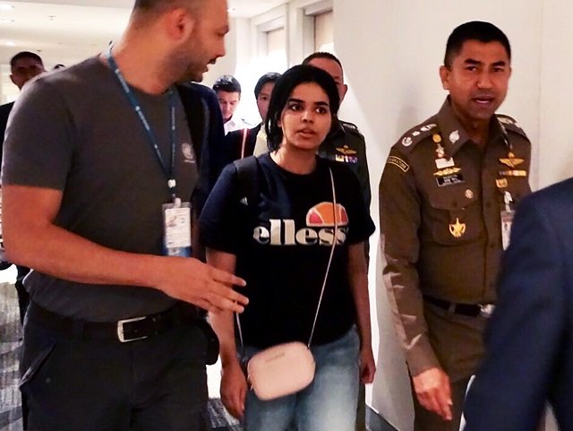 charlize dela cruz recommends Bangkok Airport Security Girls
