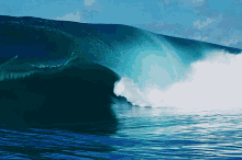crna ovca recommends blue wave gif pic