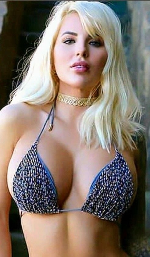 alaa aljaber add photo hot babe with big boobs