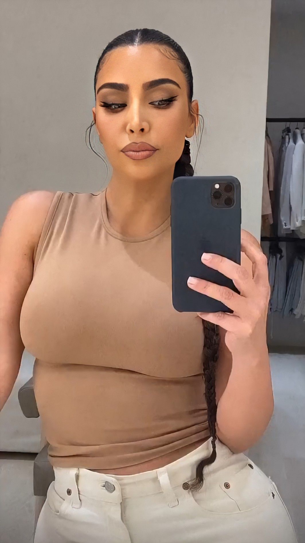 charlotte pointon recommends Kim Kardashian Mirror Pic