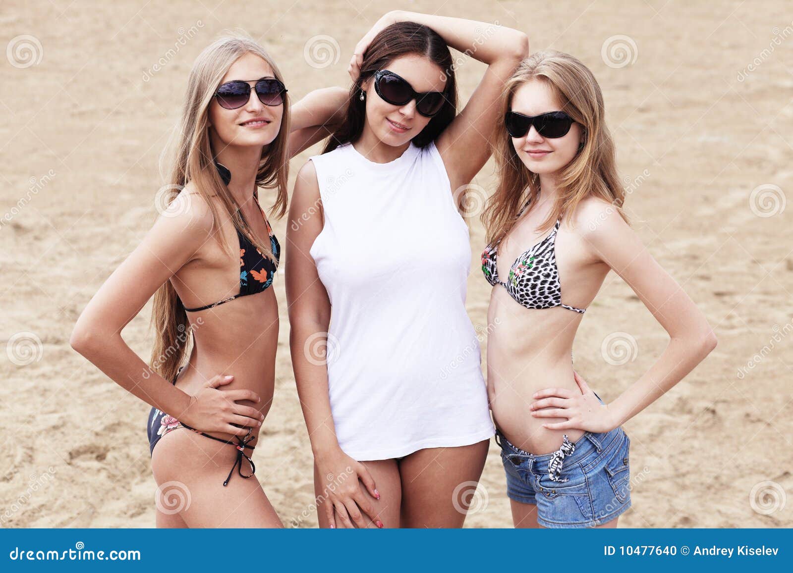 danny wesson recommends Beach Ladies Photos