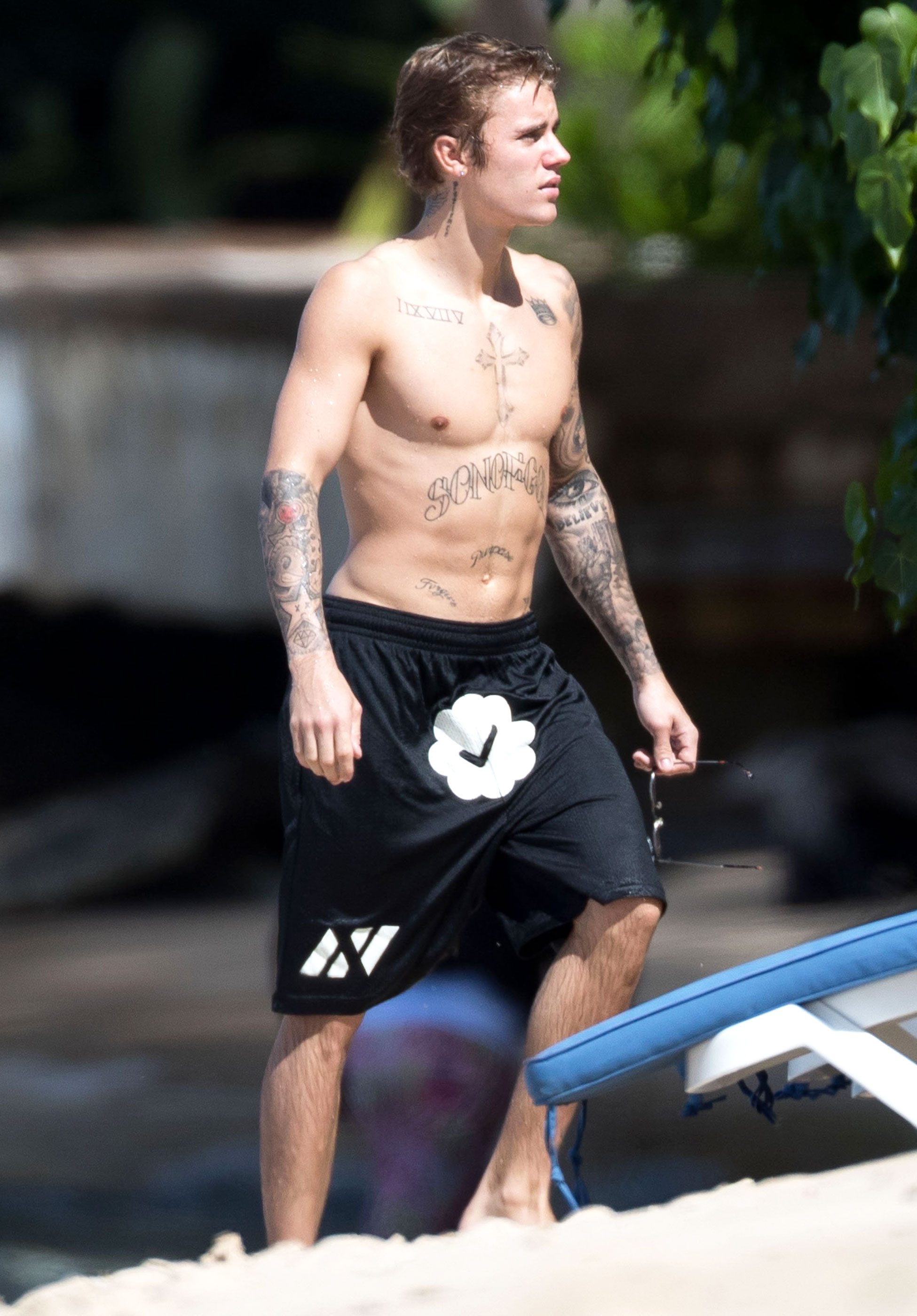 Justin Bieber Uncensored Hawaii vintage cum