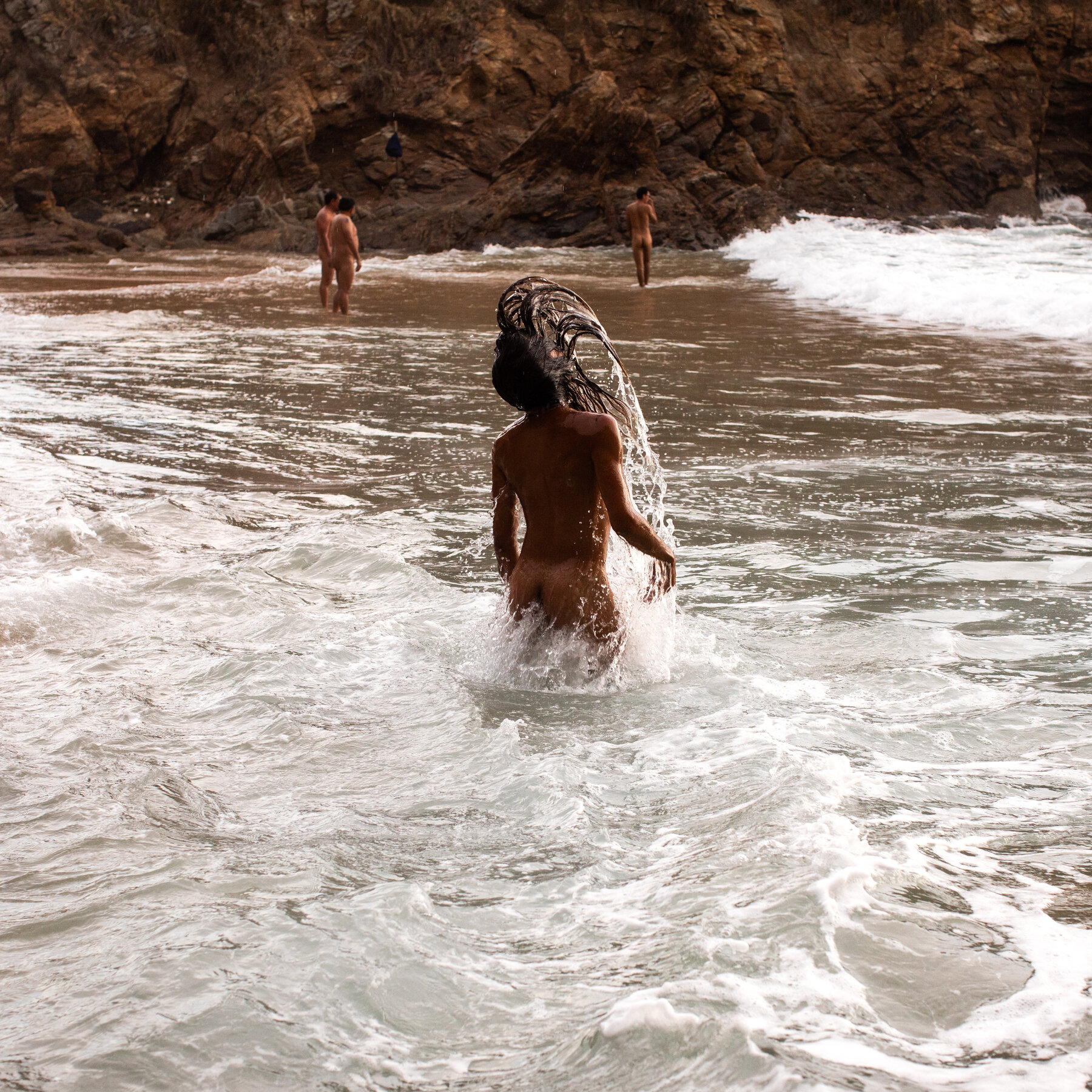 david pedregon recommends Men Naked Beach