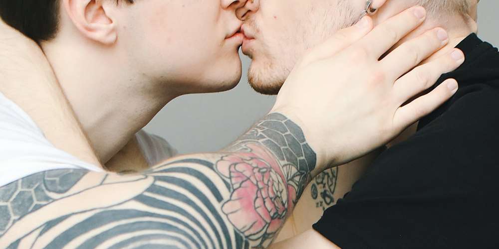 Straight Boys Making Out positions tutorial