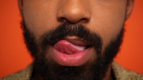 annaliza ignacio recommends Black Guy Licking Lips