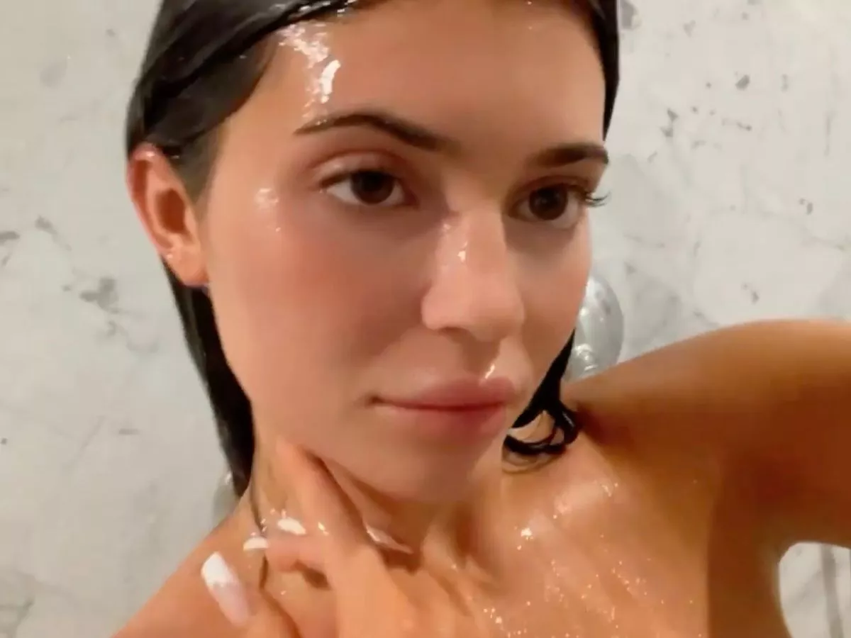 Best of Kylie jenner naked leaked