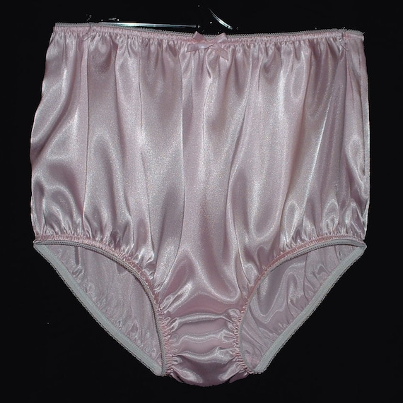 amy turner phillips recommends mature satin panty pics pic