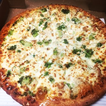 anthony chiappetta recommends crazy pizza on mack pic