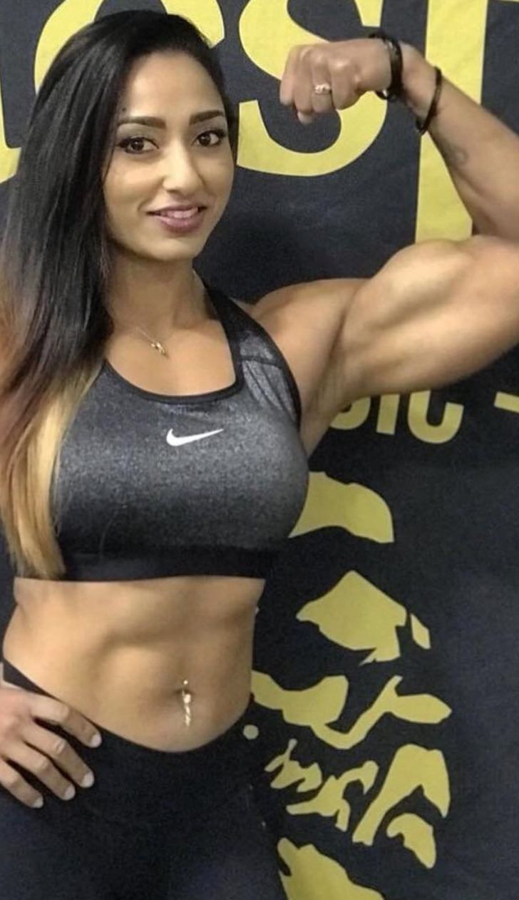 ashraf riad recommends Muscle Girl Flexing Biceps