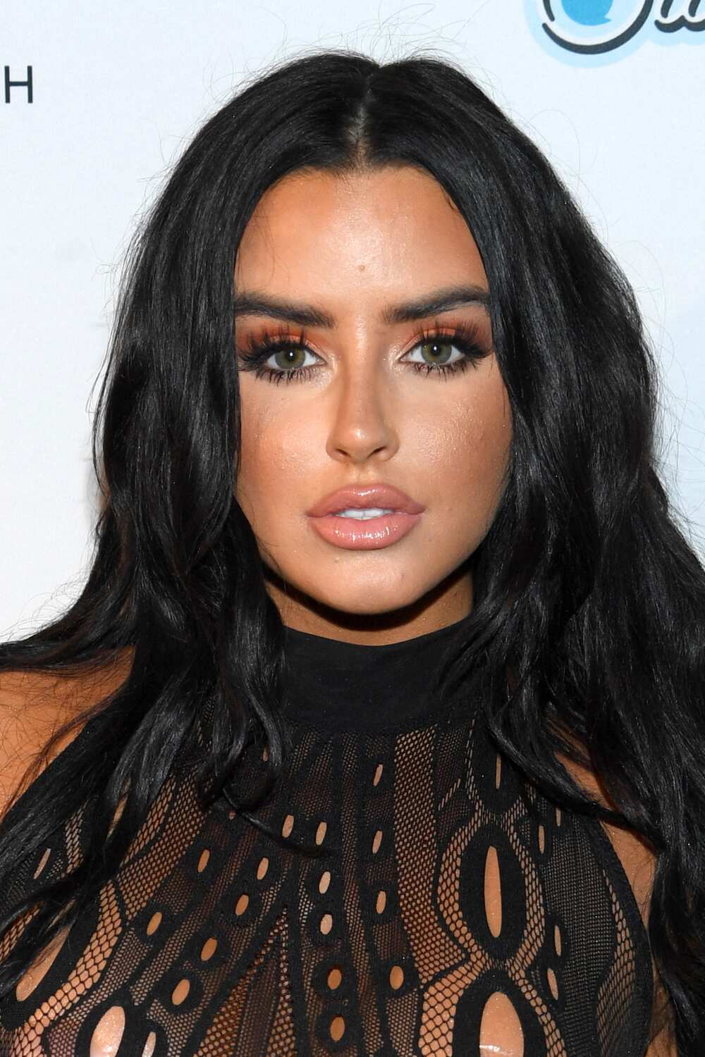 clyde hill recommends abigail ratchford measurements pic