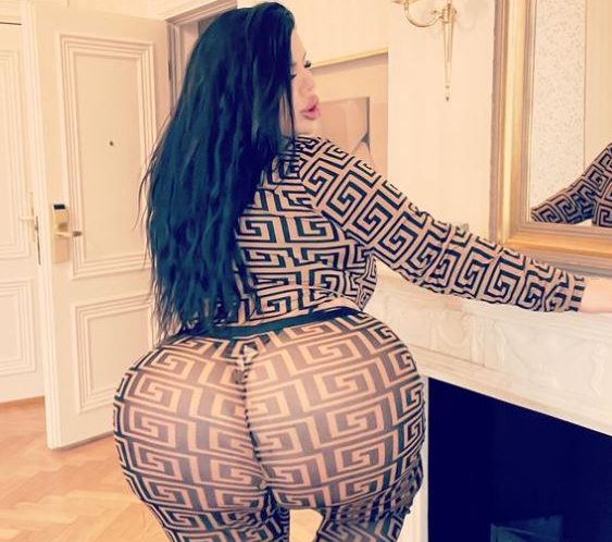 dolores henriquez share voted biggest ass in the world photos