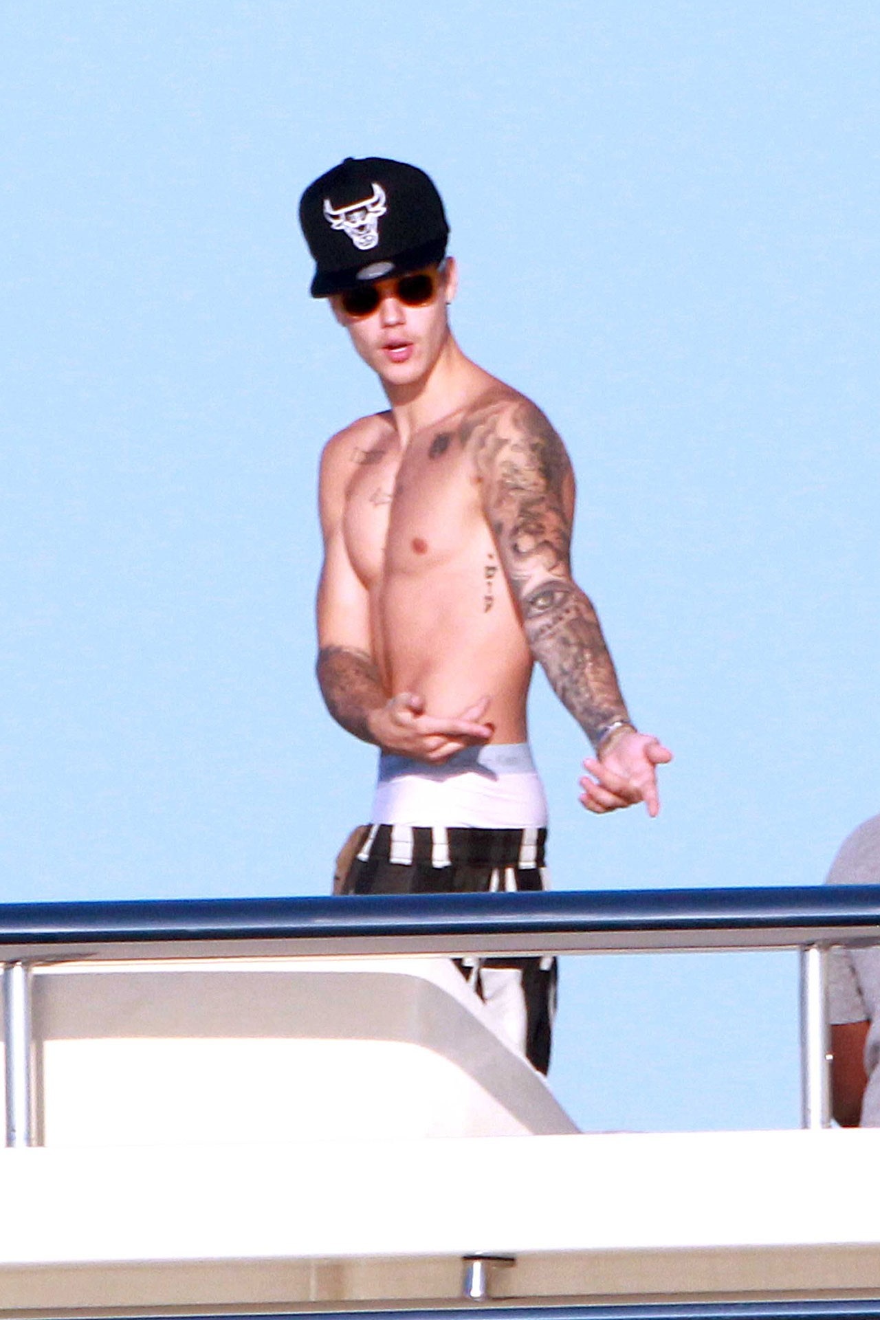 ahmed alsadah recommends justin bieber uncensored hawaii pic