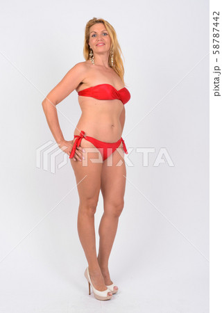 hot mature in bikini