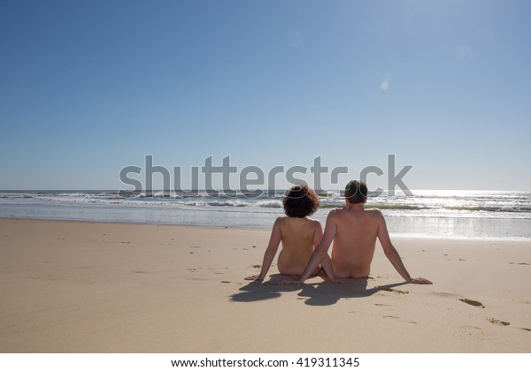 naturist couples pics