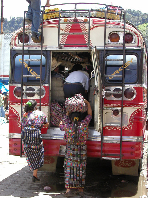 dewi jasmine recommends Cogiendo En El Bus