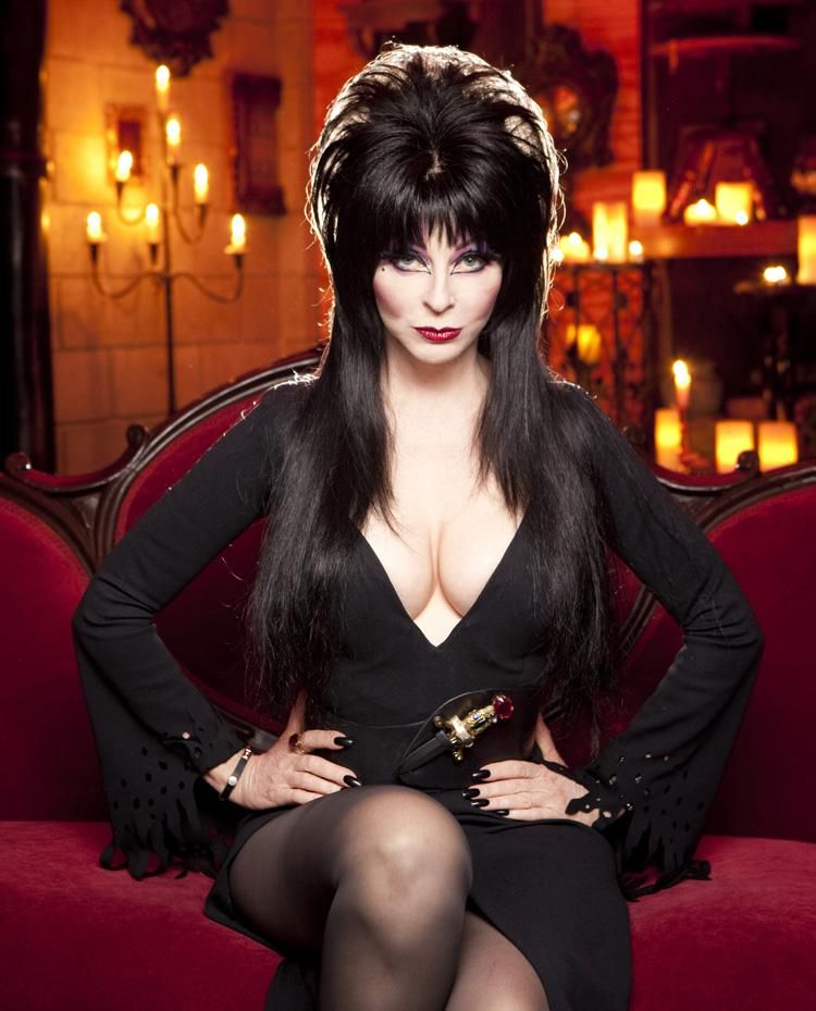 dewi kurnia recommends Elvira Mistress Of The Dark Sex