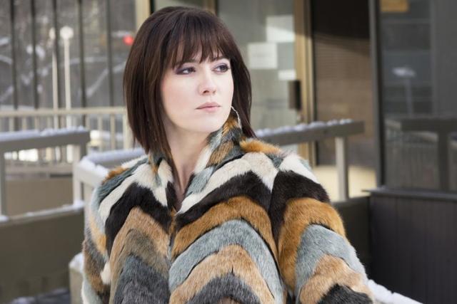 amit hire recommends Mary Elizabeth Winstead Fargo Butt