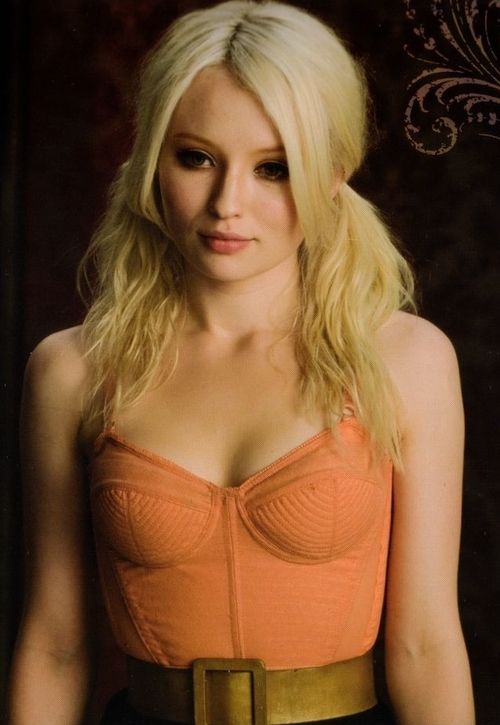 Emily Browning Hot siege sex