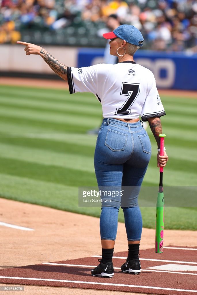 amber rose booty pictures