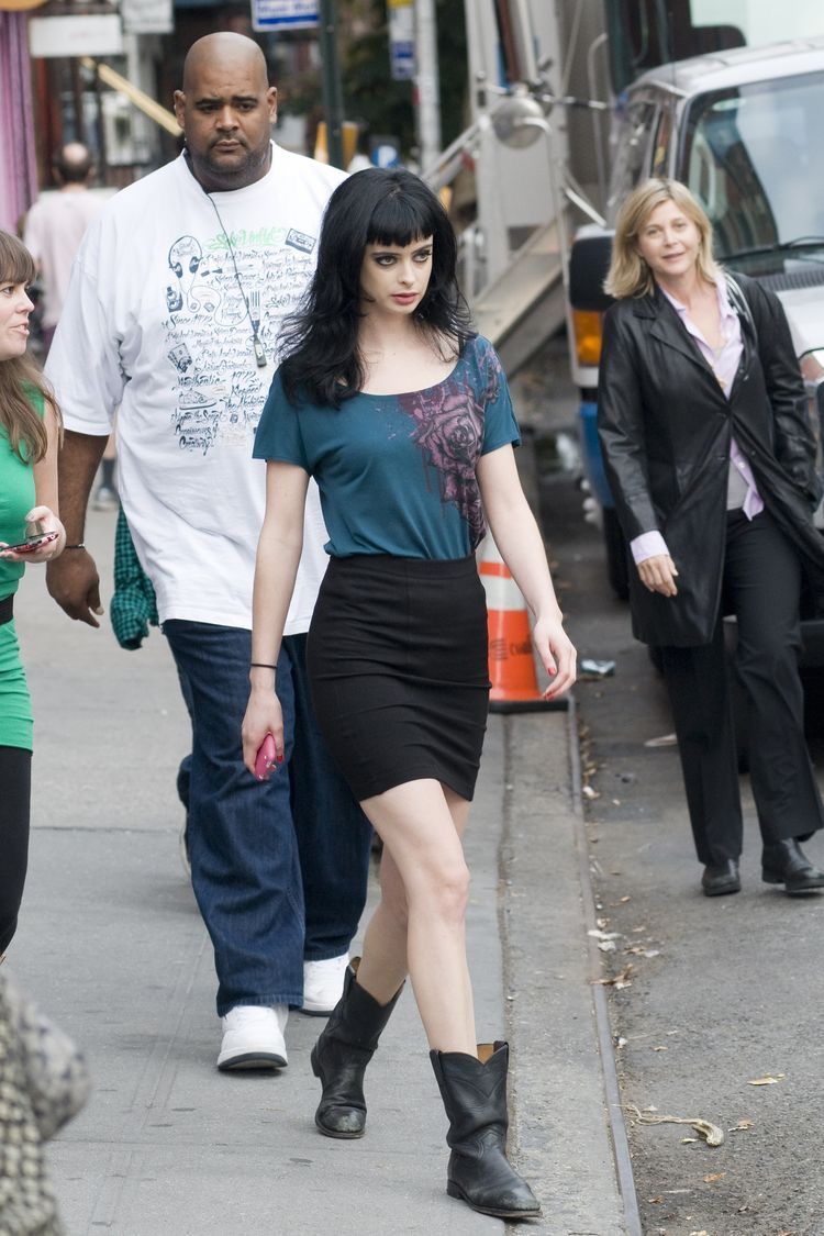 christian sewell add photo krysten ritter whipped cream