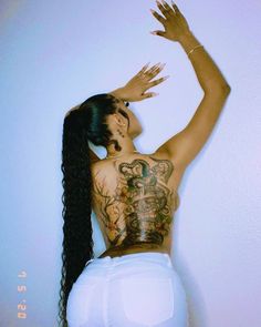 chelsea nicole isbill recommends light skin girls with big butts pic