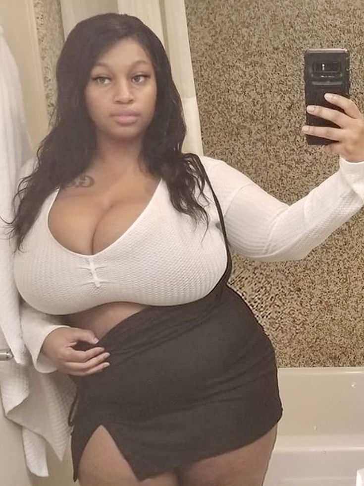 dennis pavlicek recommends Large Breast Black Women