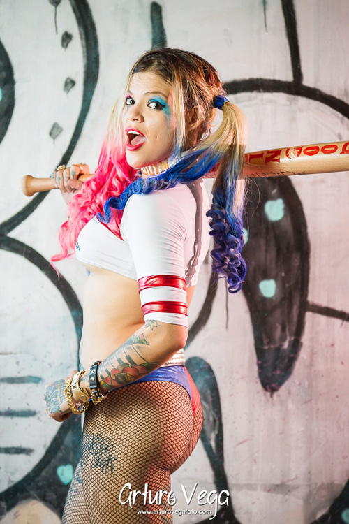 danique carter recommends Very Sexy Harley Quinn