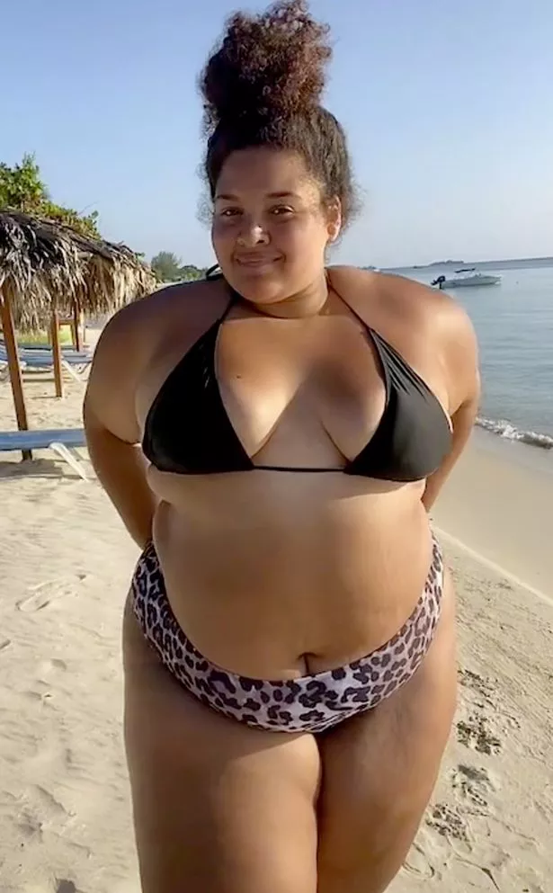 arzu deniz recommends Big Booty Women In Thongs