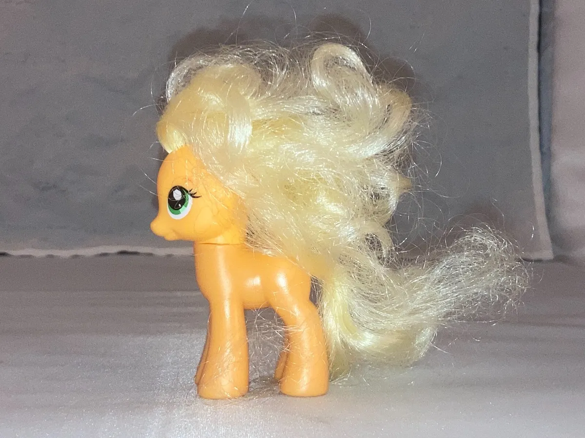 Pictures Of My Little Pony Applejack pussy bong