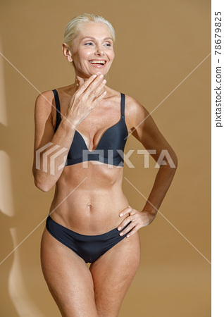 fit naked mature women