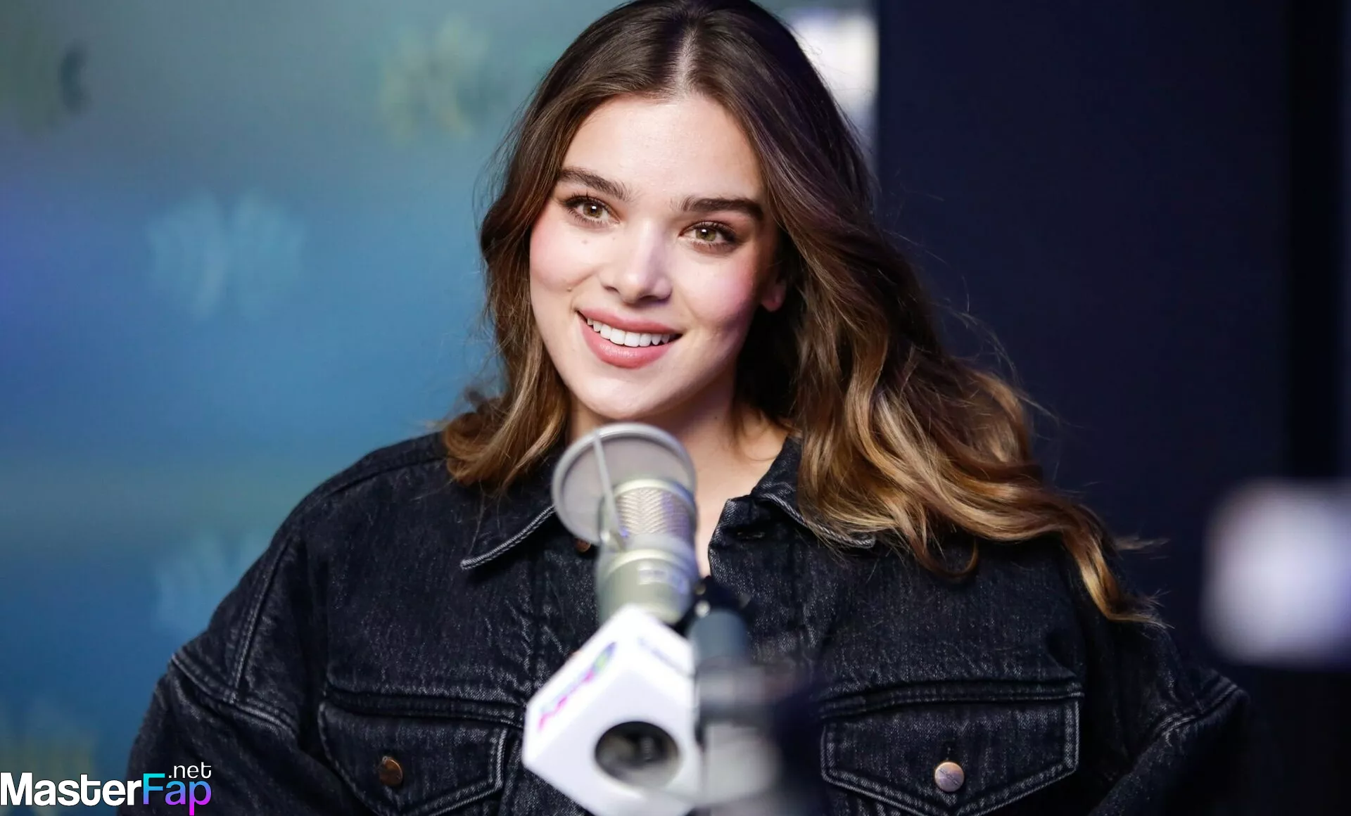 alex harkavy recommends hailee steinfeld nude pictures pic