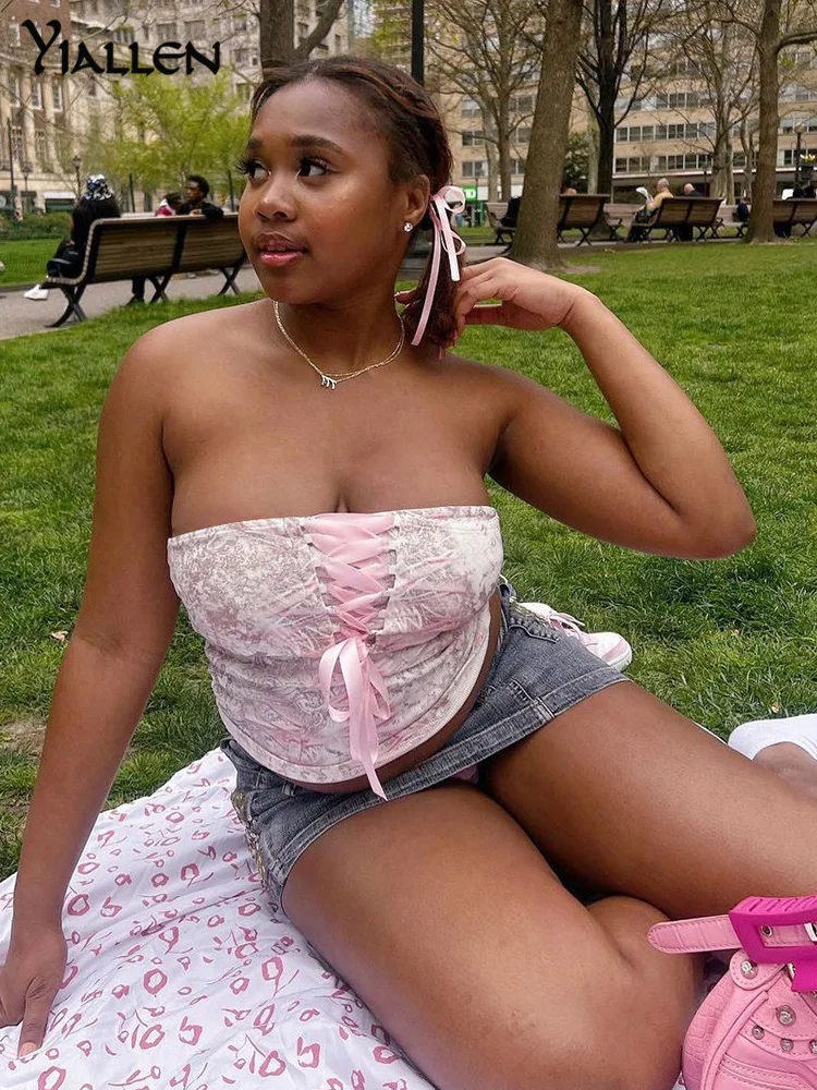 ann lightfoot share hot ebony teen tube photos