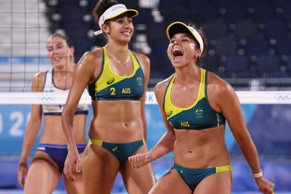 aparna manohar add hottest beach volleyball female players photo