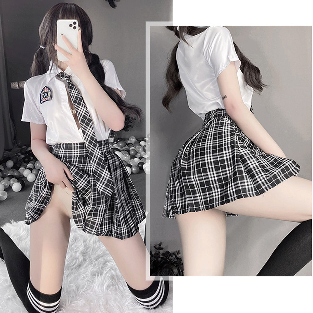japanese girls short skirts