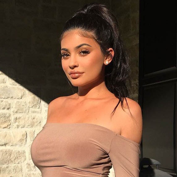 Kylie Jenner Porn Captions model diandra