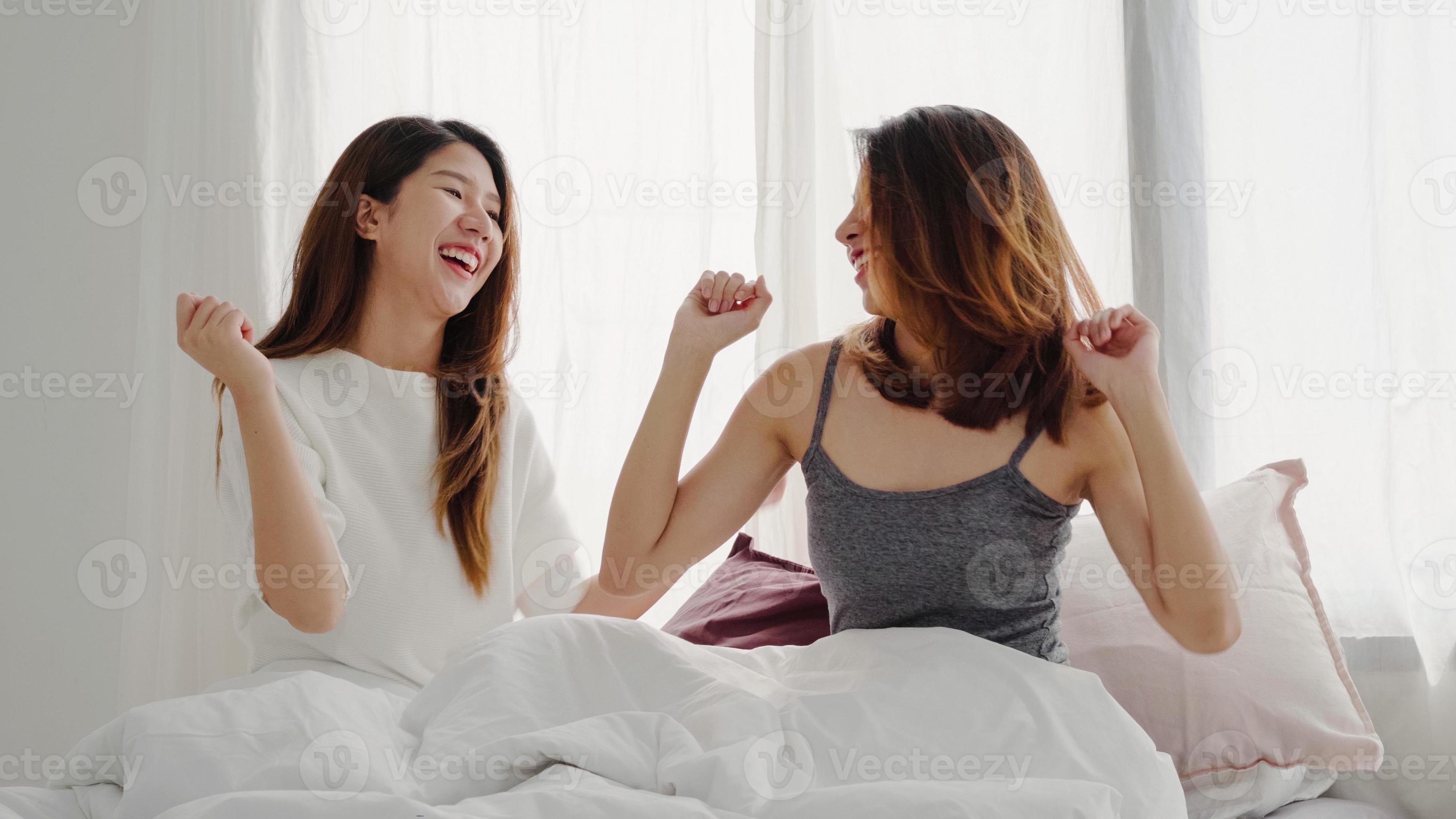 amie pagtalunan recommends lesbian friends in bed pic