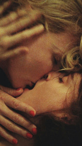 Best of Lesbian make out sessions