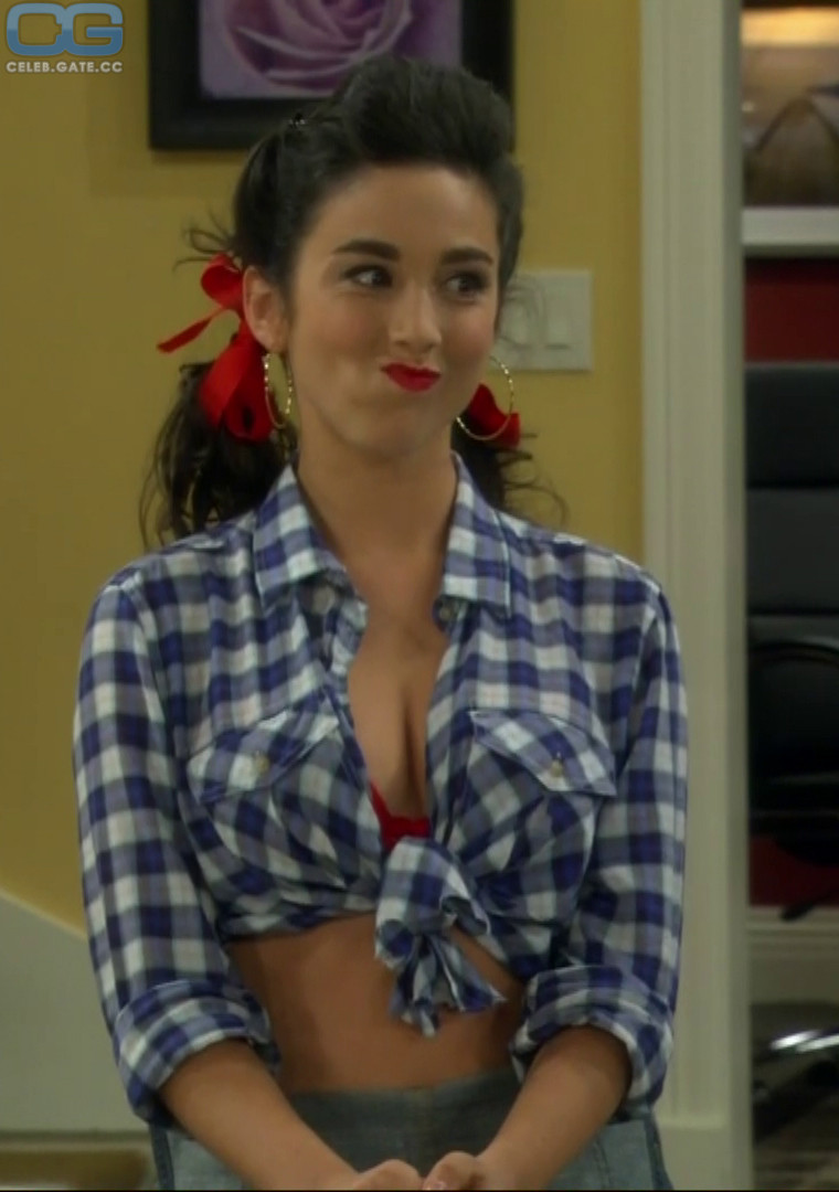 bob couch recommends Molly Ephraim Tits