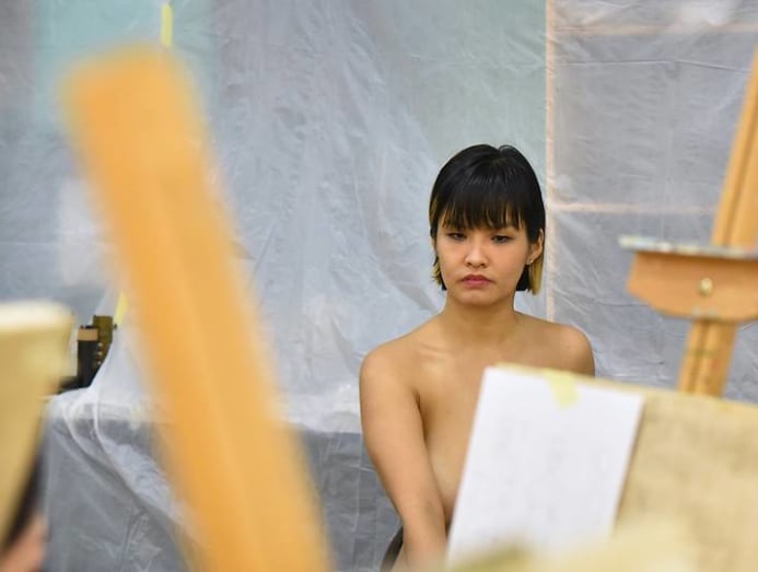 posing nude in art class