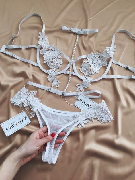 dean jelinek recommends Sexy White Lingerie