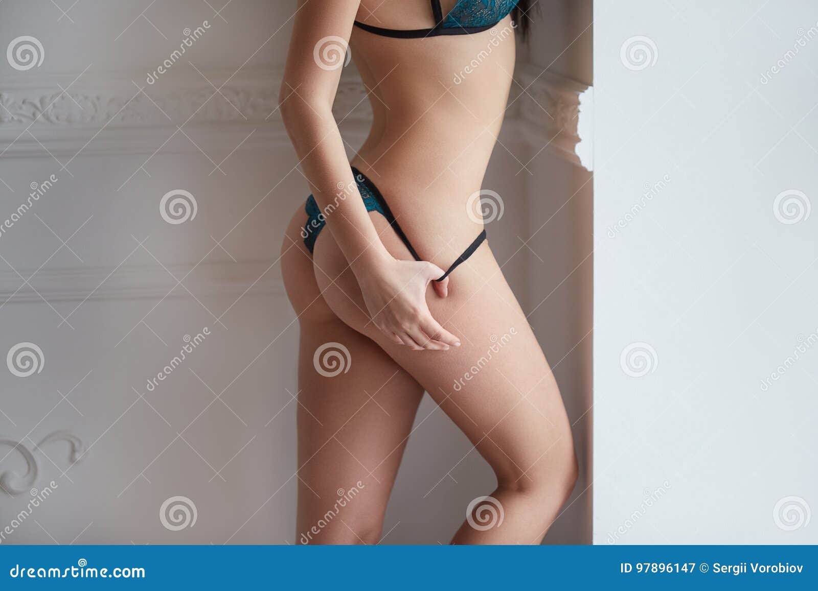 showing her panties