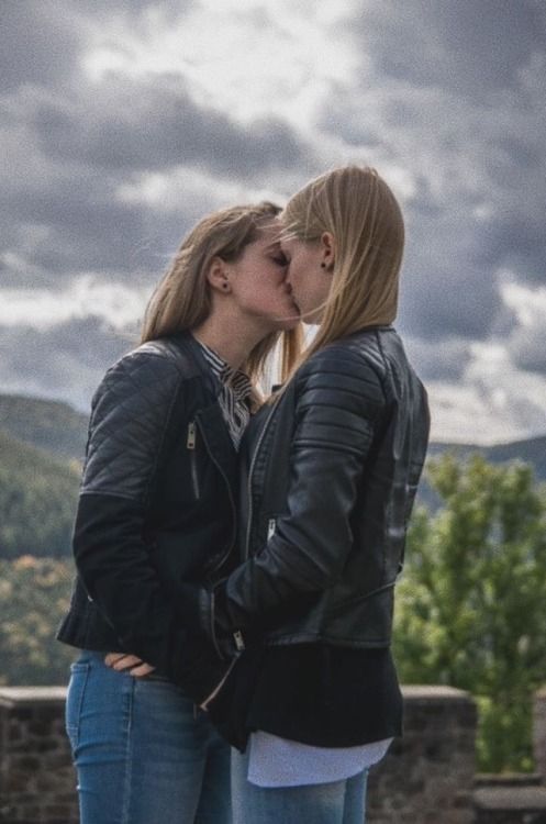 Teen Lesbian Video Tumblr kroft pics