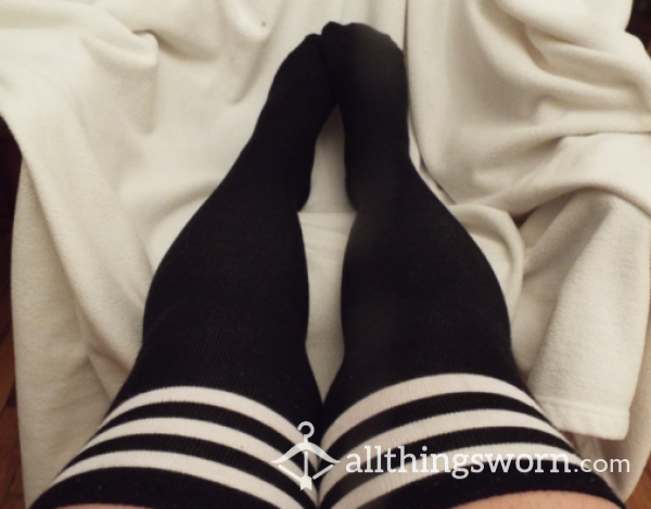 carmen loyo recommends Thigh High Socks Porn