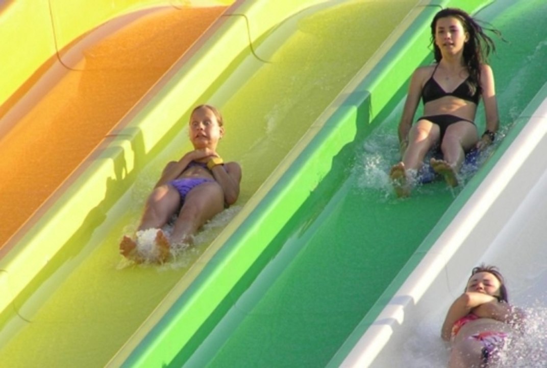 donna cleland share water park bikini falls off photos